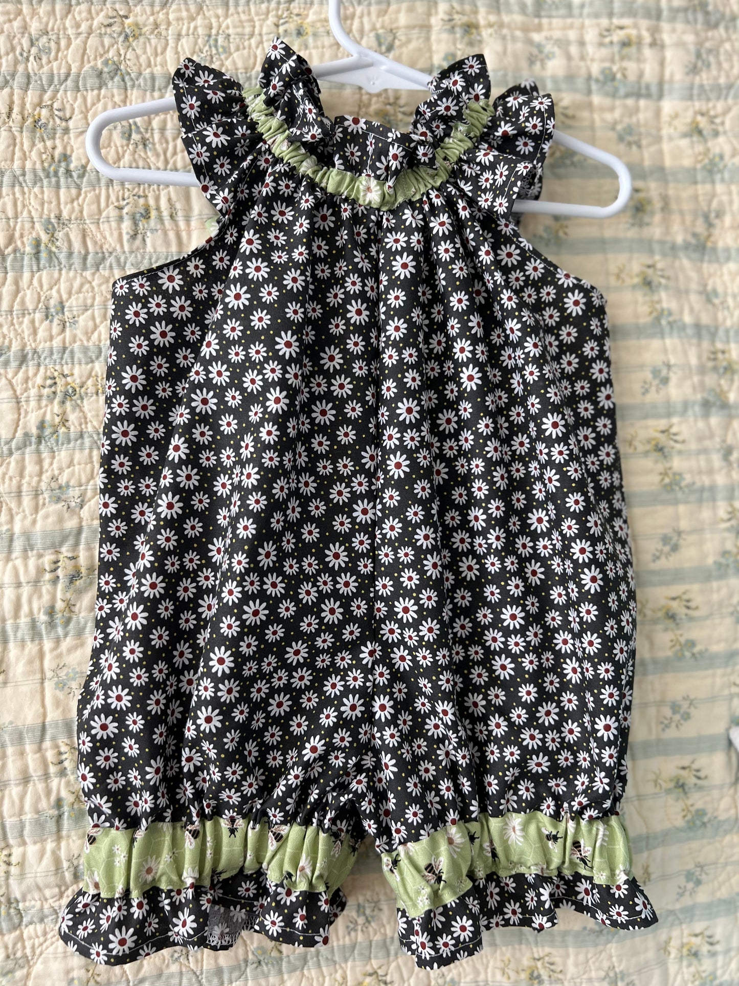 Romper Floral and Bees