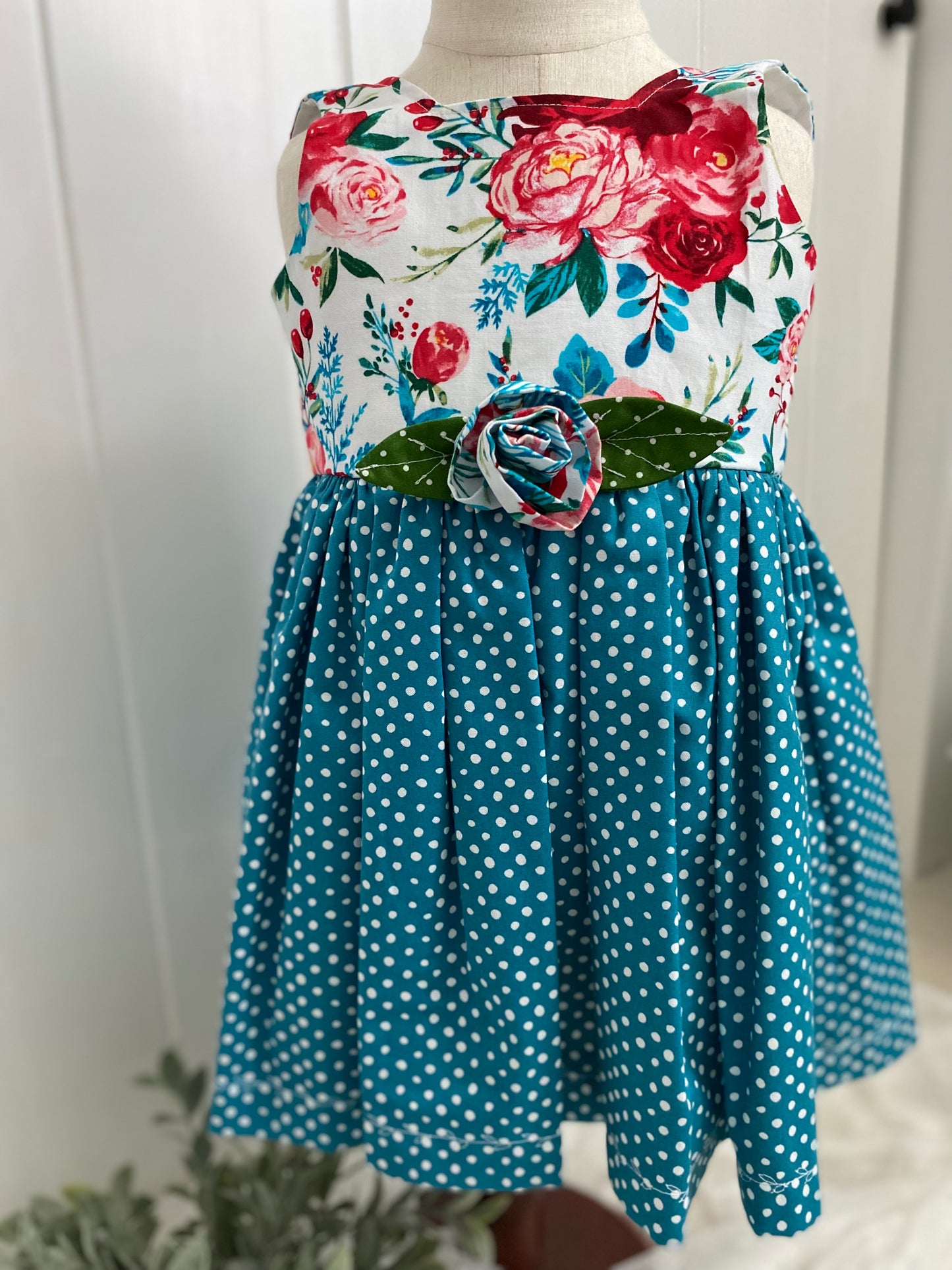 White Floral and Teal